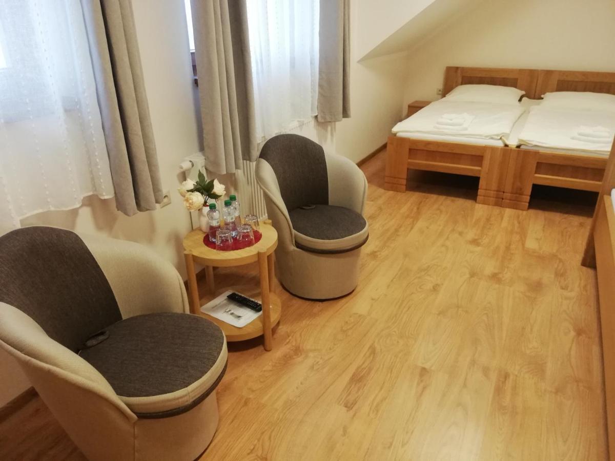 Penzion Pod Tureckom Hotel Trencianske Bohuslavice Luaran gambar